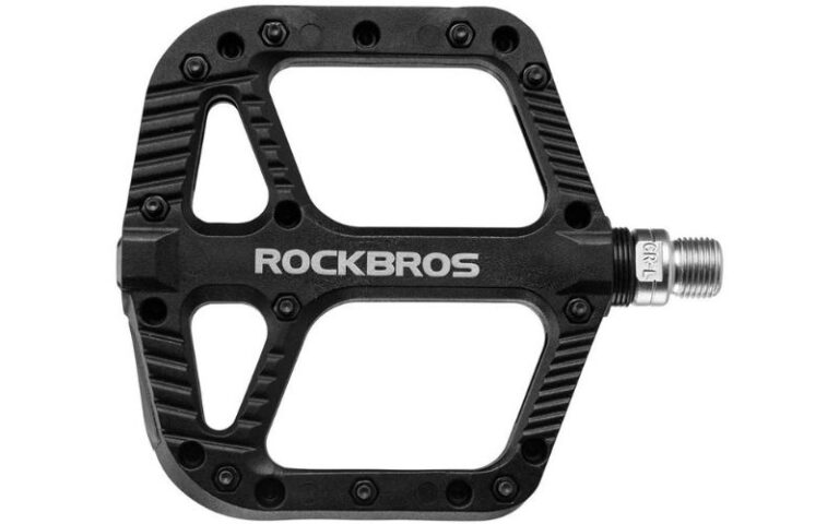 best flat pedals for trail riding