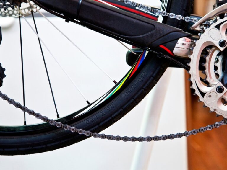 How To Tighten The Chain On A Mountain Bike? MTB World